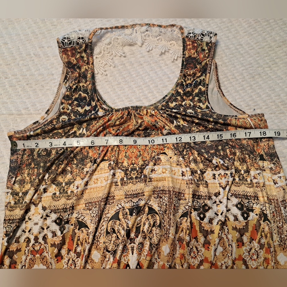 World Unity Dress - Picture 9 of 10